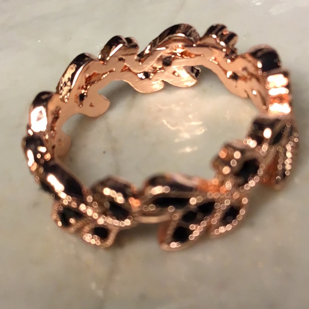 Rose gold ring BAND - WITH TINY BLACK STONES, BEAUTIFUL RING Sz 5  1/2